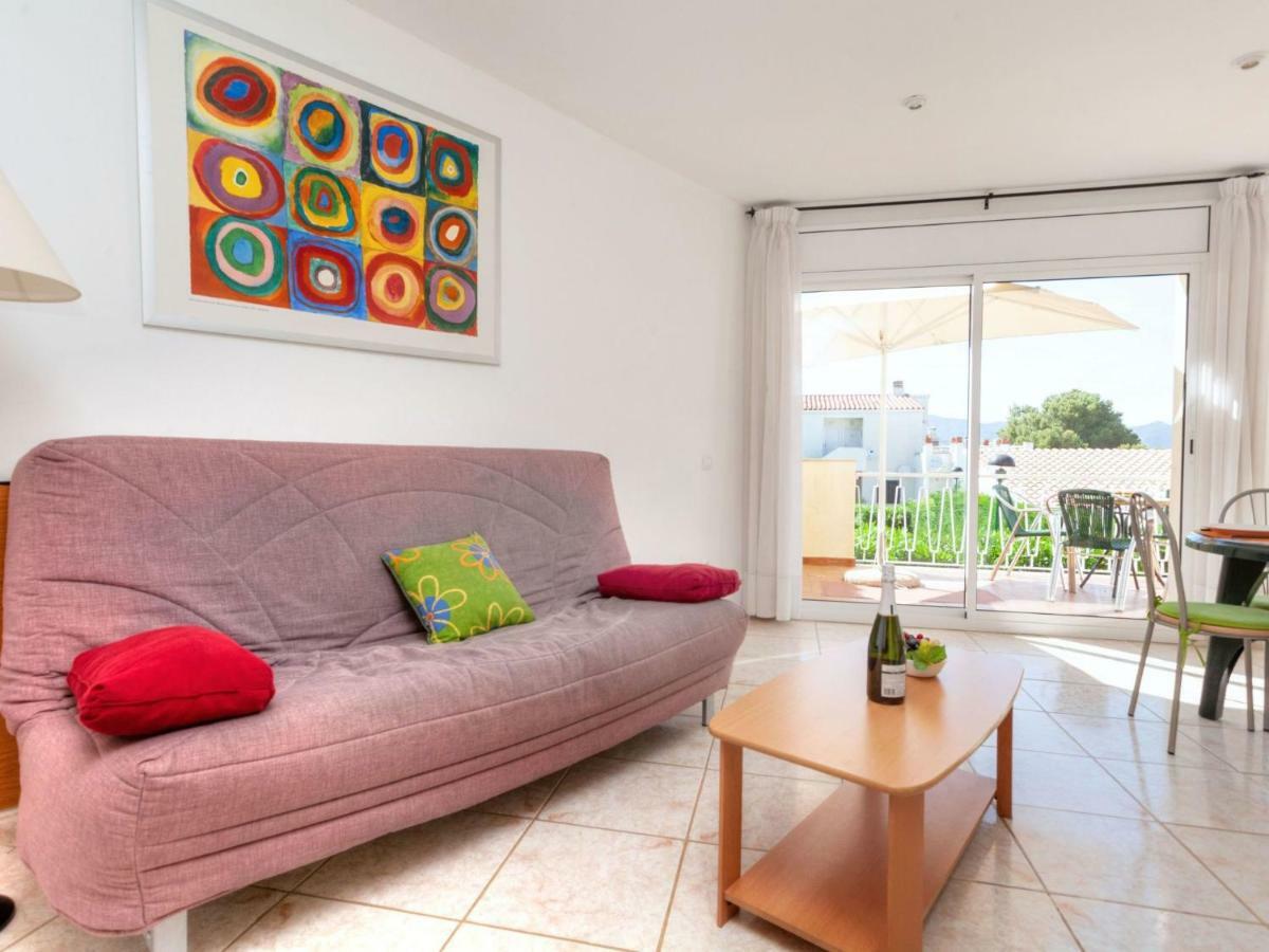Apartment Palmiers I-10 By Interhome Llanca Exterior photo